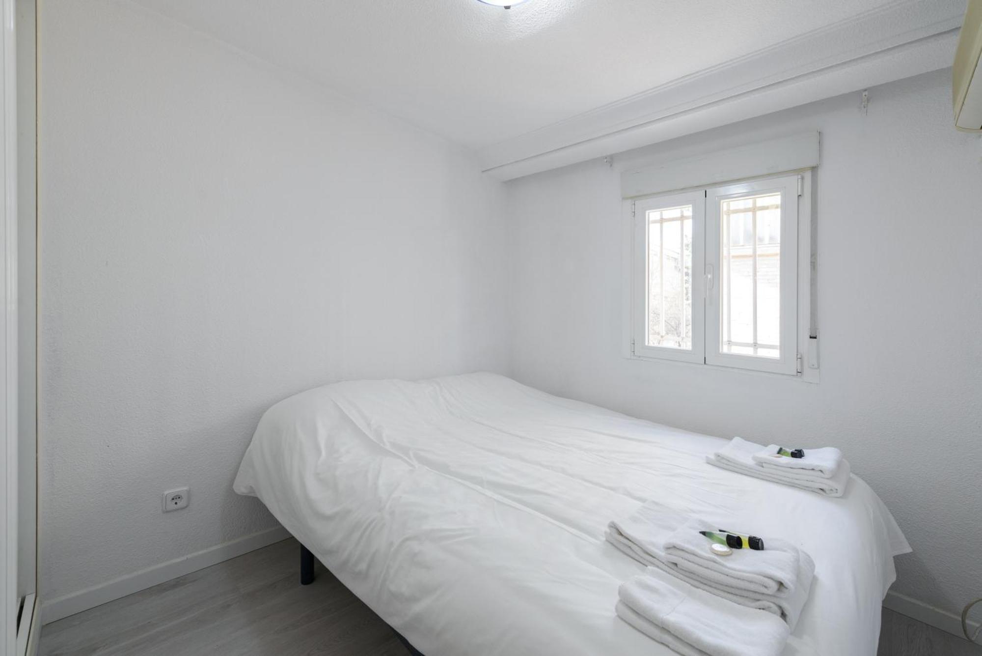 Sabadell Calle, Casa Familiar De 3 Dormitorios Con Terraza Junto Metro Fuencarral Μαδρίτη Εξωτερικό φωτογραφία